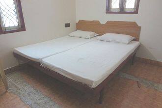 P S R Deluxe Lodge, Kuppam 1